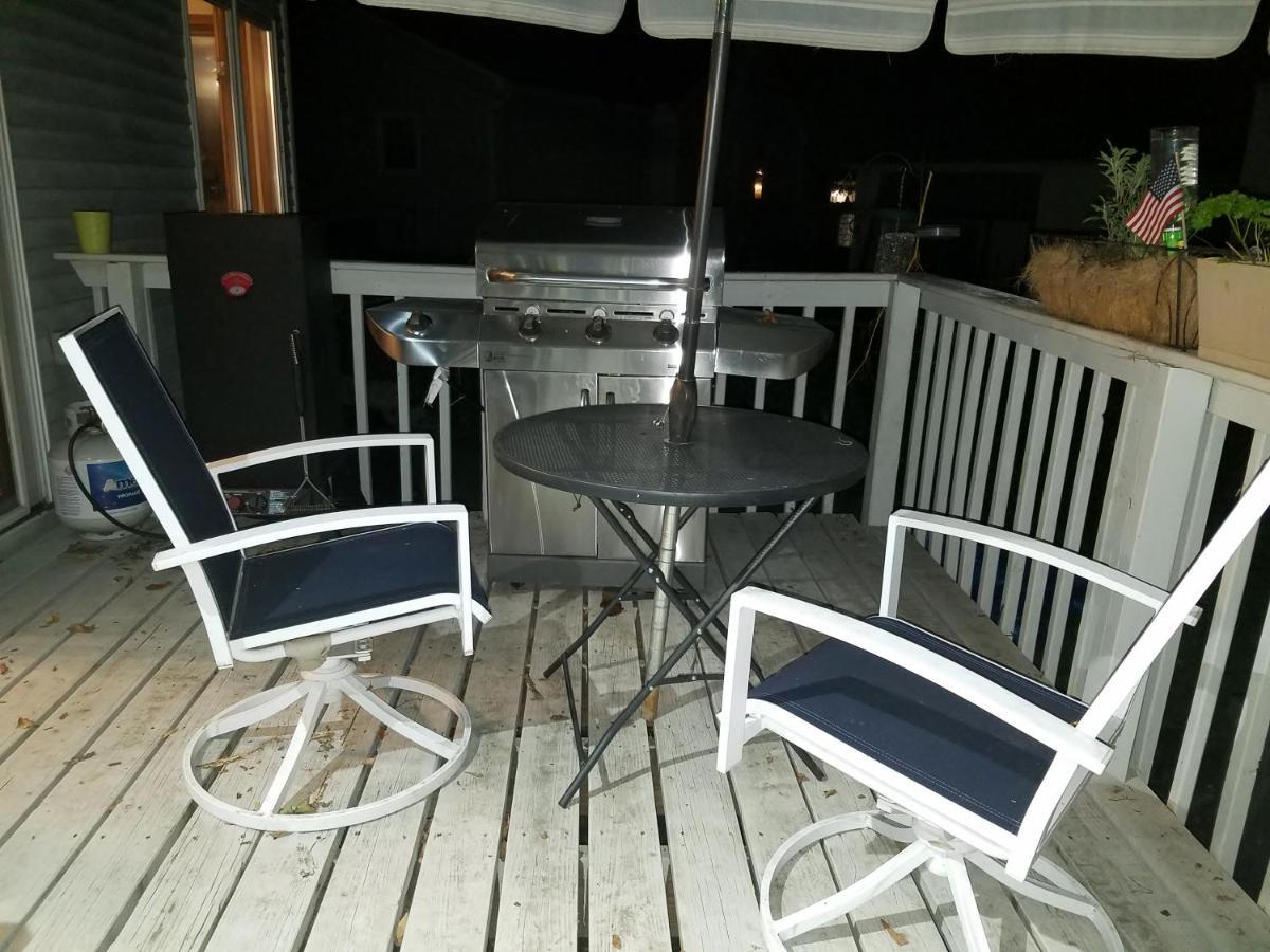 Hampton House Detroit-Mount Clemens-Clinton-Chesterfield Clinton Township Extérieur photo